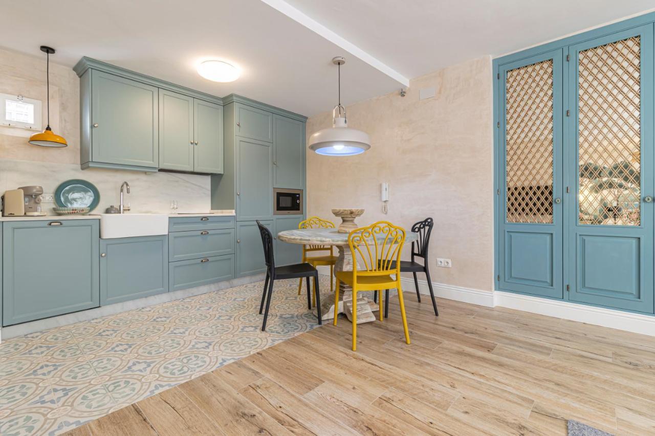 Cathedral Keepers - Exclusive Apartment In Jerez ヘレス エクステリア 写真