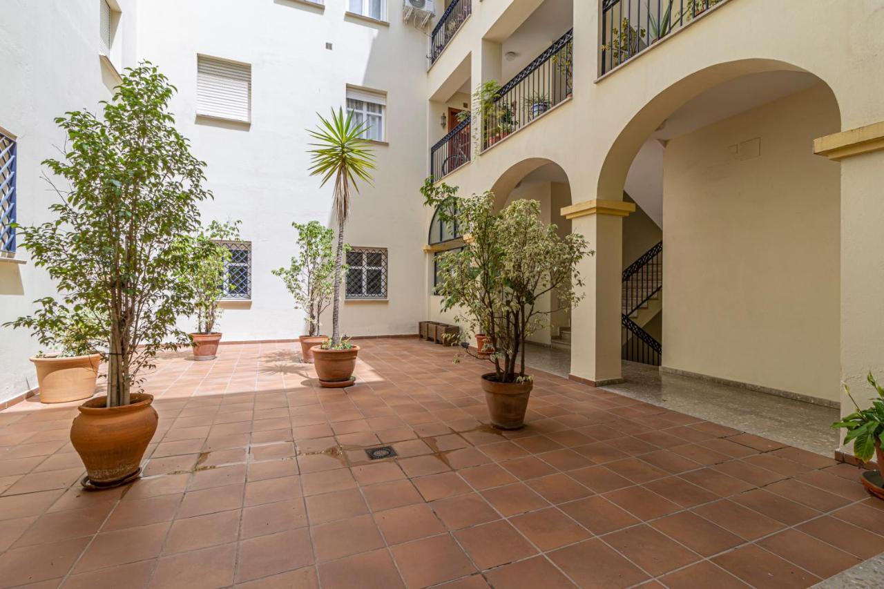 Cathedral Keepers - Exclusive Apartment In Jerez ヘレス エクステリア 写真
